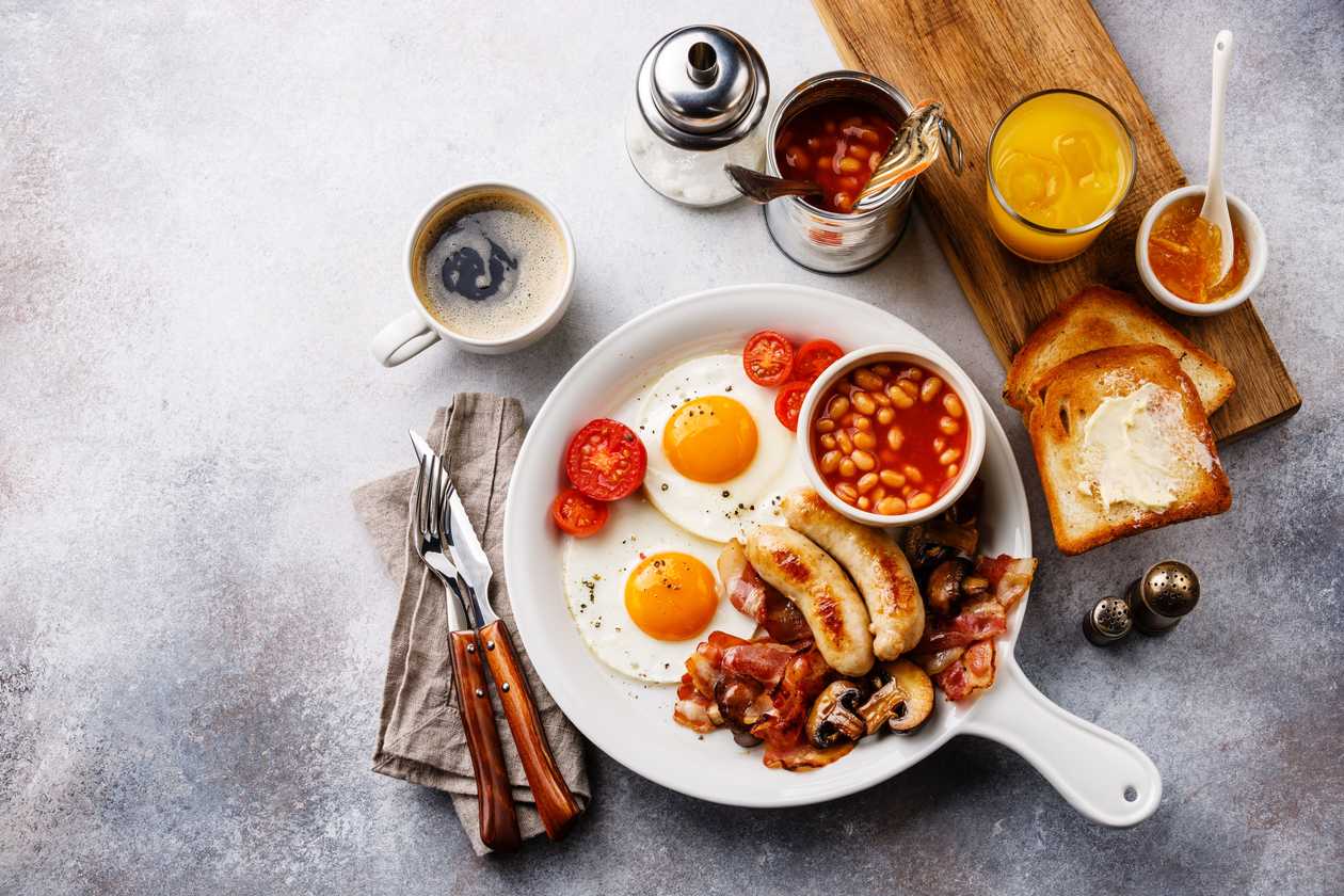 Pain au cafe breakfast