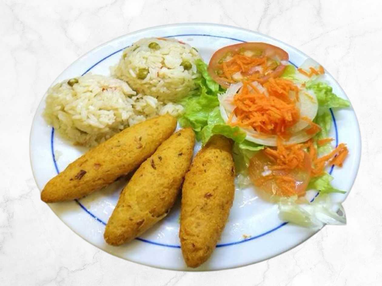 Codfish Cakes w/ Rice & Salad
