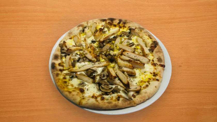 Chicken Curry Pizza