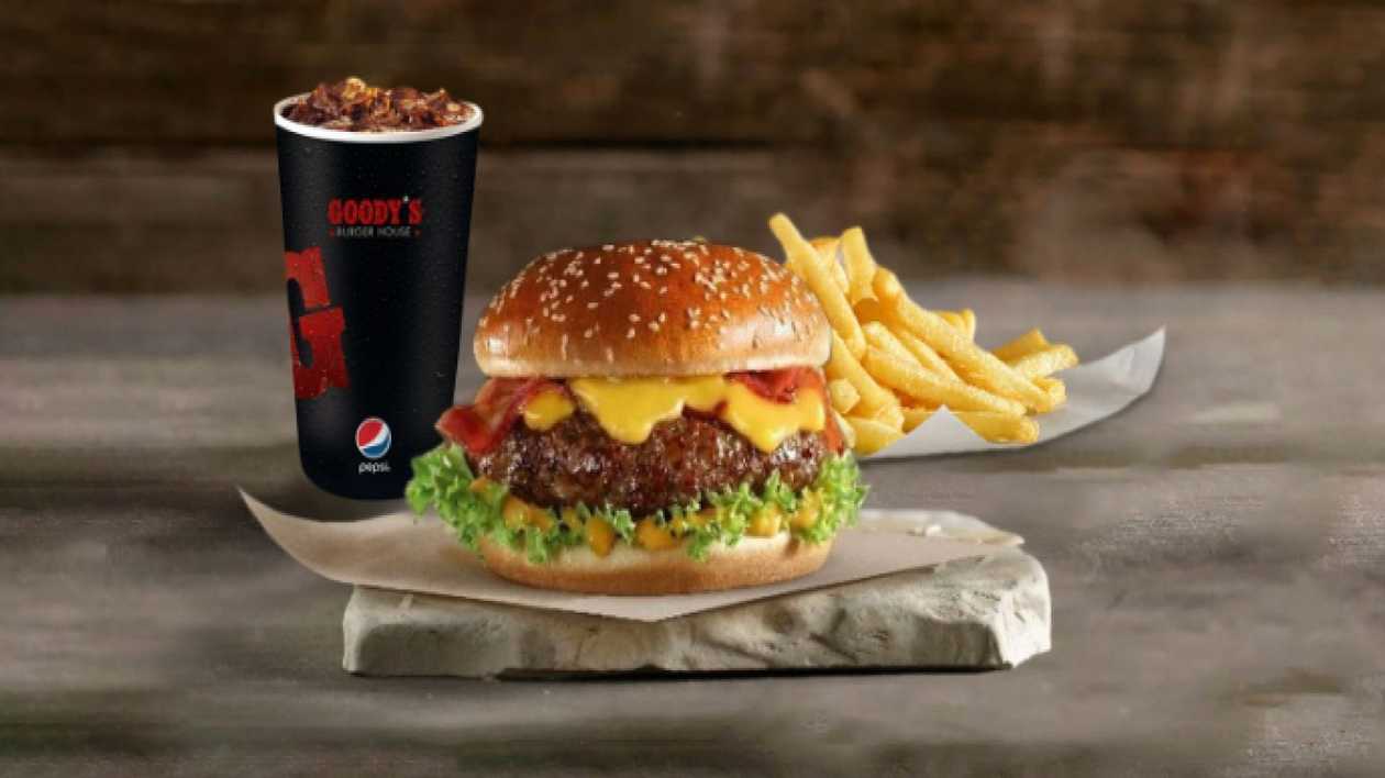 Cheddar Bacon Classic Maxi Meal