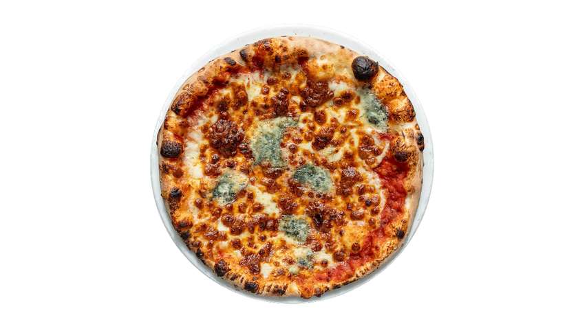 Quattro Formaggi Pizza