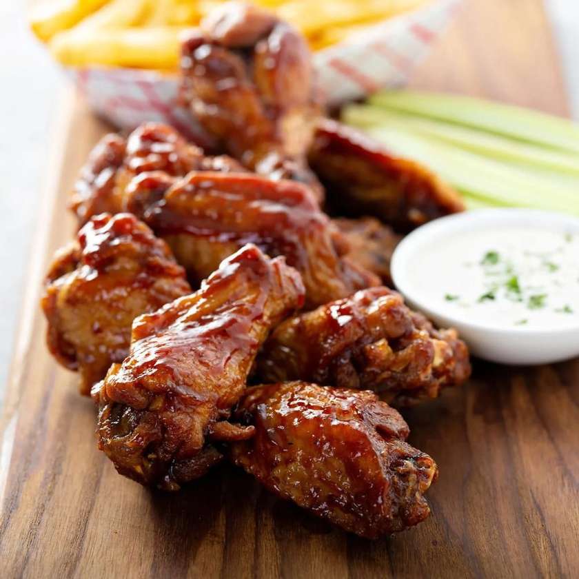 BBQ Chicken Wings 5 Pieces and Fries