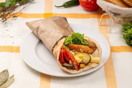 Flatbread with Chicken Schnitzel