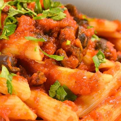 Penne all arabiata