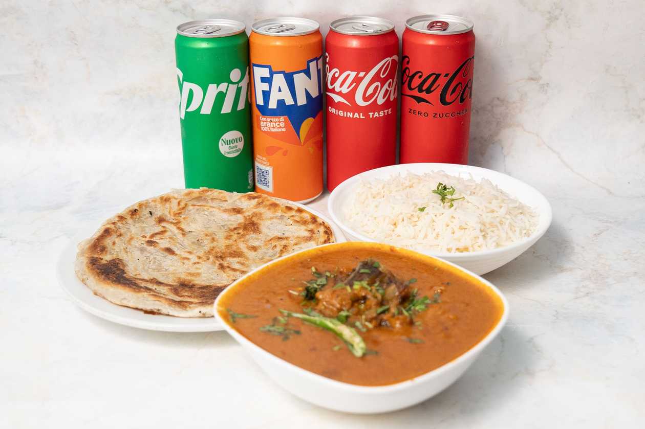 Mutton Rogan Josh/Rice/2 Parathas/1 Drink