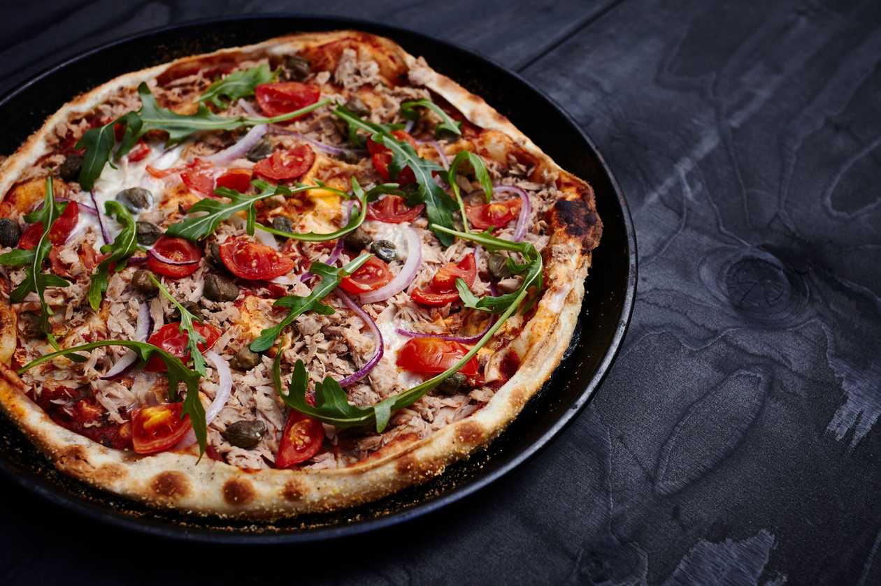 Pizza Rustica, cu blat subtire