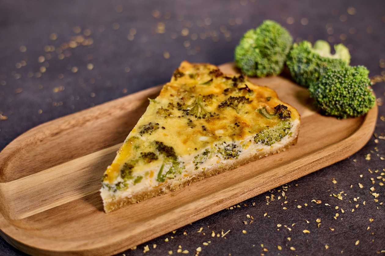 Broccoli Quiche and Sliced ​​Cheddar