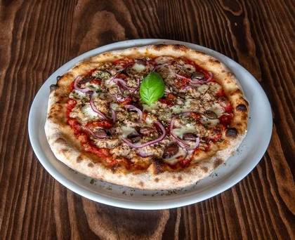 Tuna Pizza