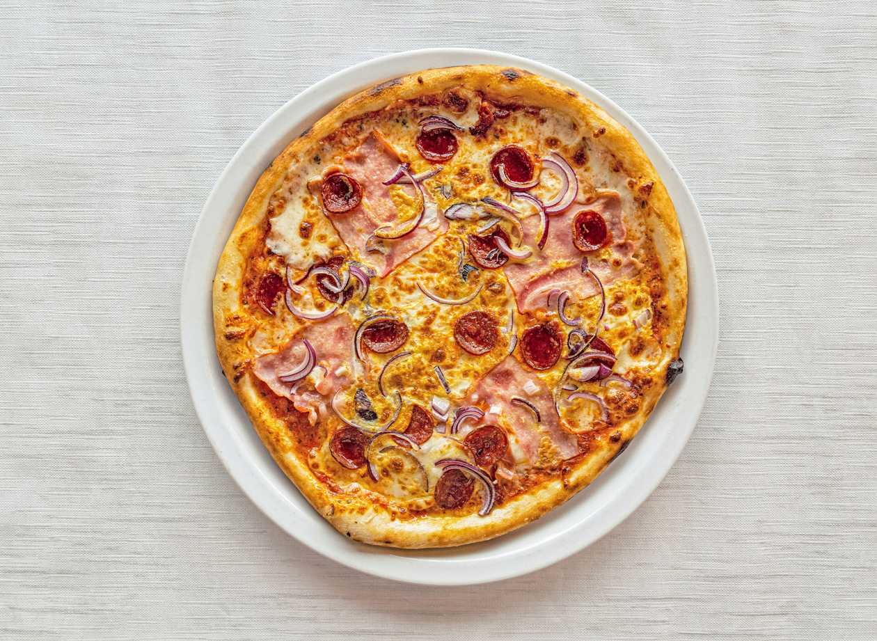 Supreme Diavola Pizza