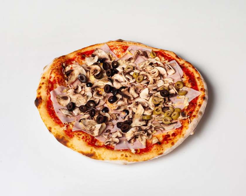 Pizza Capricioasa classic