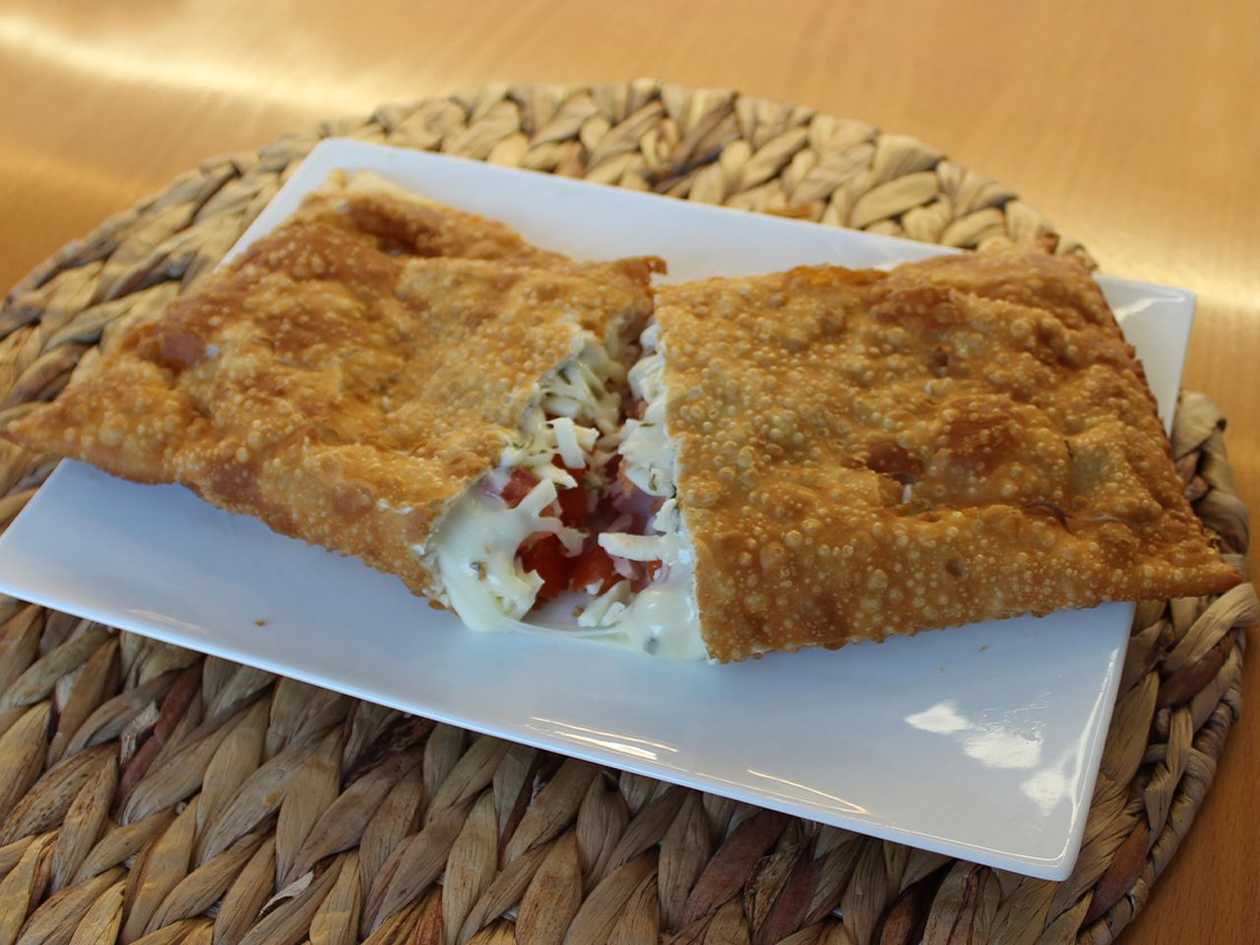15cm Pizza Pastry