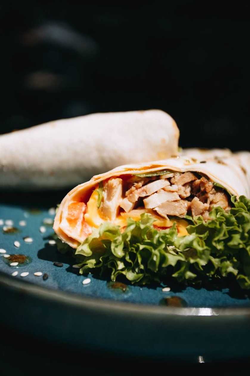 Рол із куркою