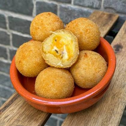 Bolinha de Queijo