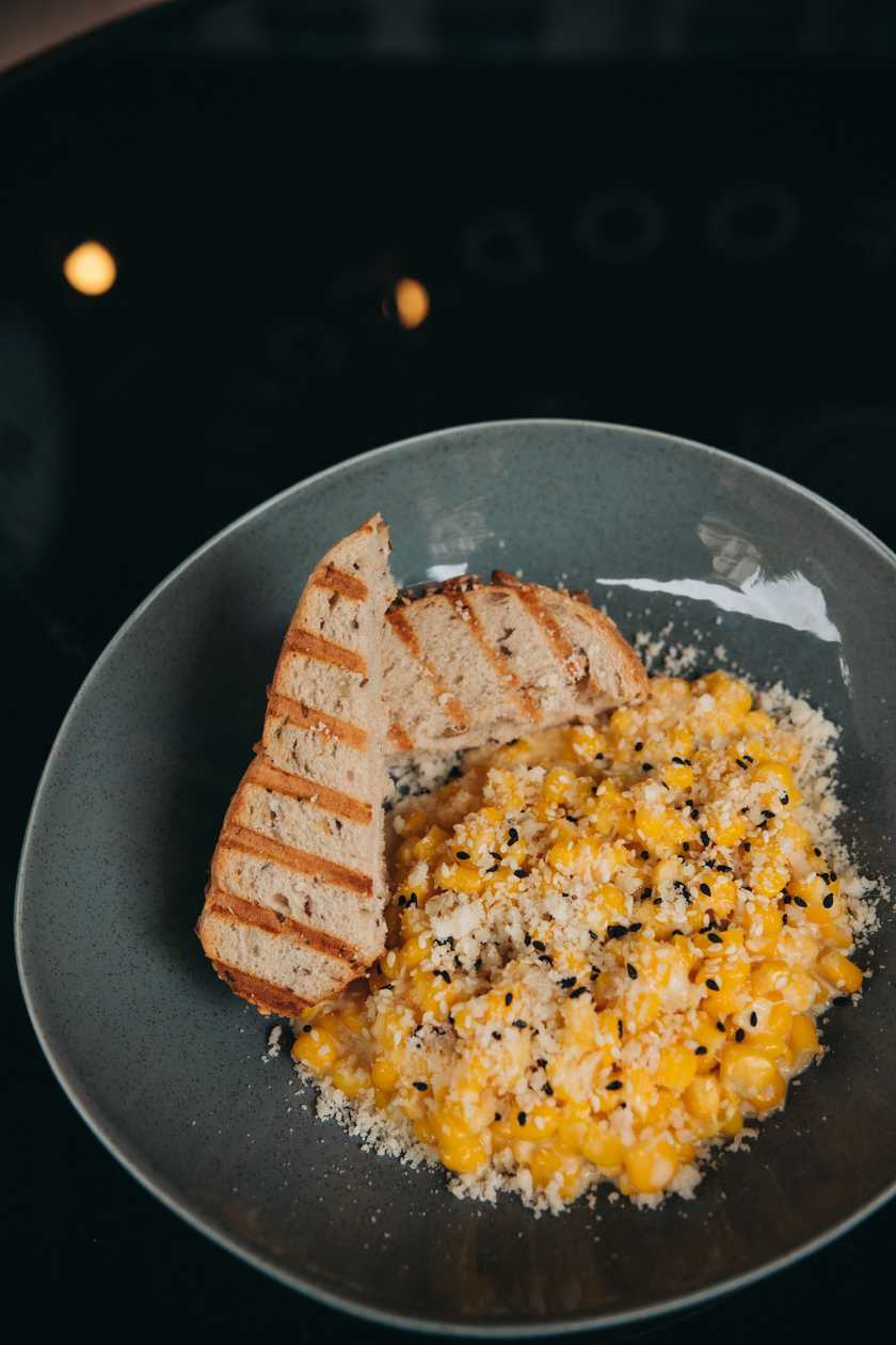 Кукурудза з сиром