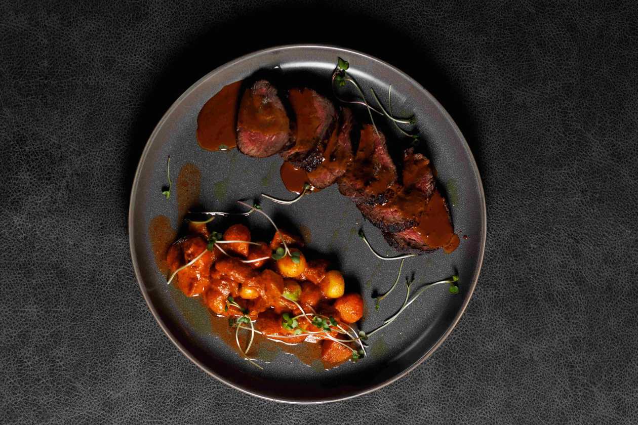 Veal tagliat with vegetables