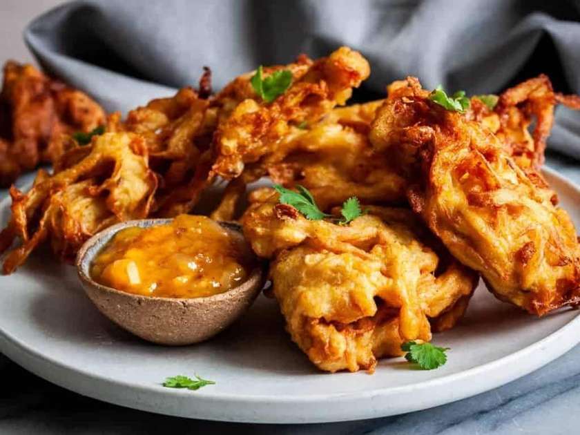 Quarter Chicken Plus One Bhajia and Mango Juice