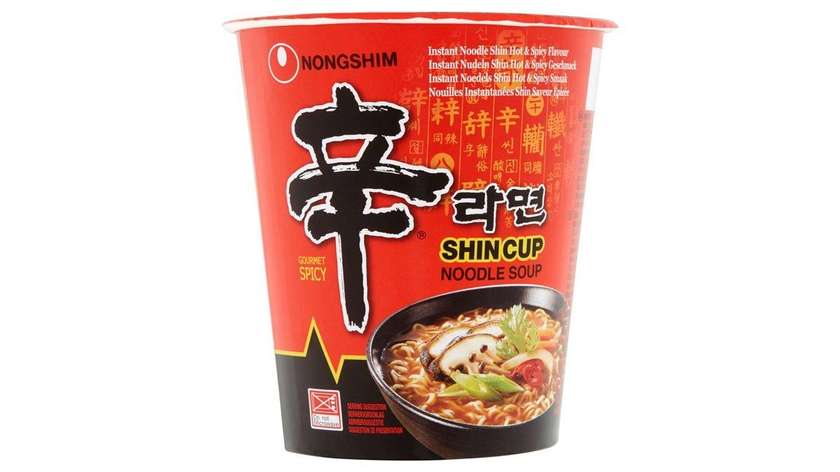 Nongshim Shin Cup Instant Noodle Soup Hot 68g