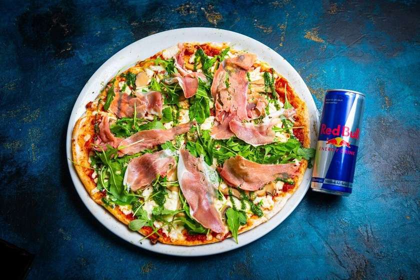 Proscuitto e fungi + Red Bull