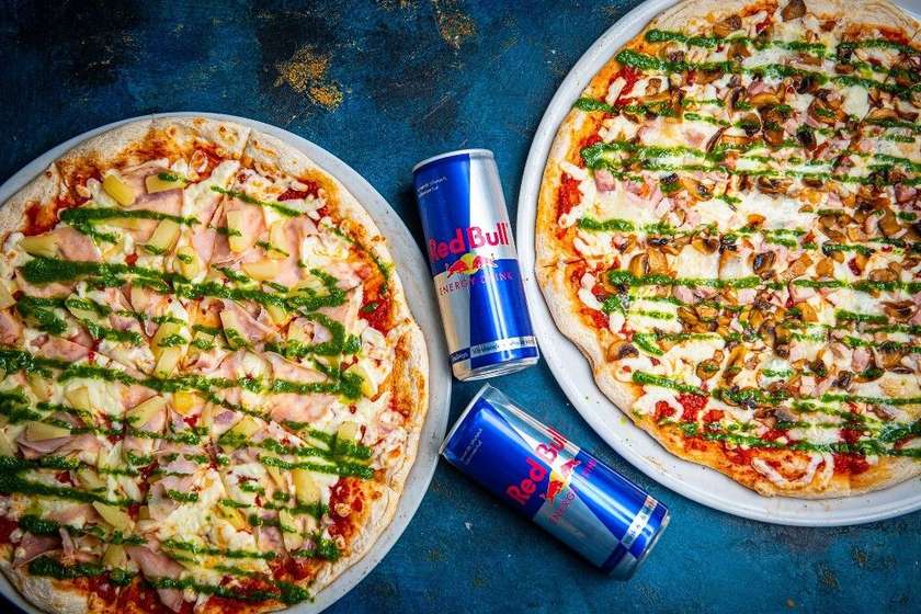 Pollo e Fungi+Prosciutto Cotto Red Bull Сombo