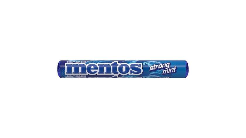 Mentos Strong Mint Dragees with Mint-flavored Chewing Gum 37.5g