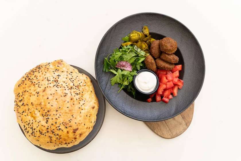 Falafel cu Lipie Libaneza