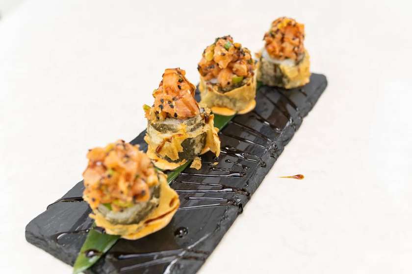 Crazy Salmon Maki