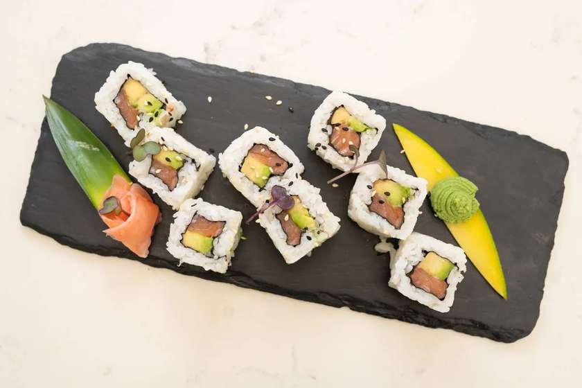 Salmon Avocado Maki