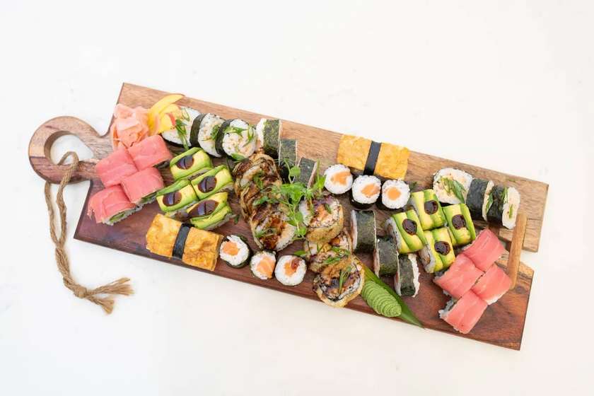 Sakura Set pentru 4 Persoane