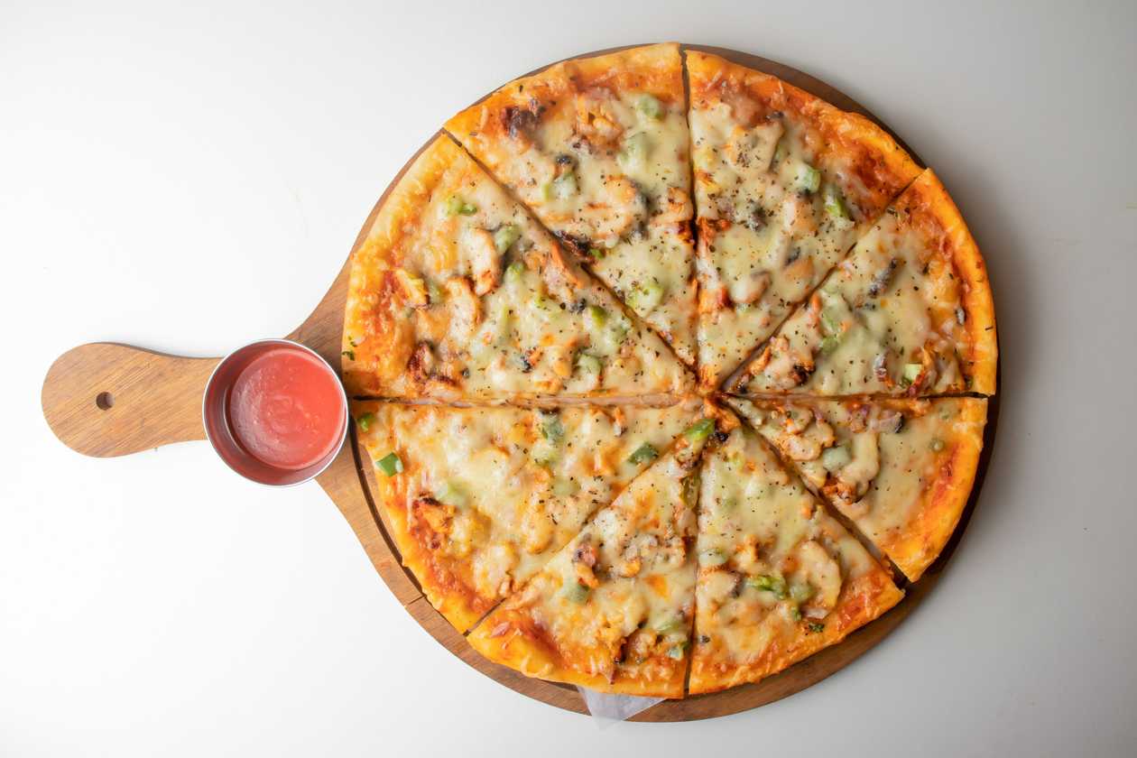 Chicken Spinach Pizza