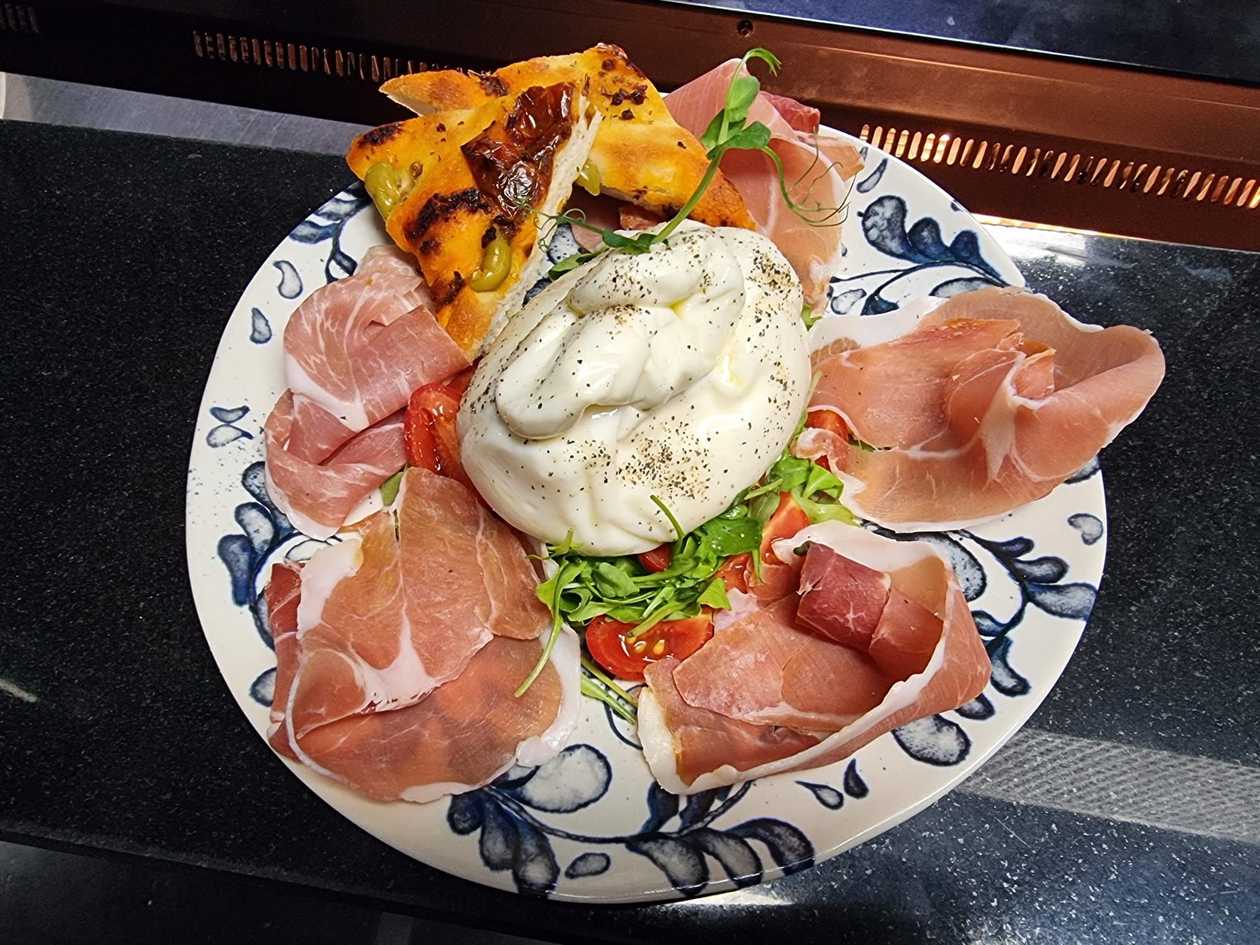 Burrata pugliese alla crudaiola