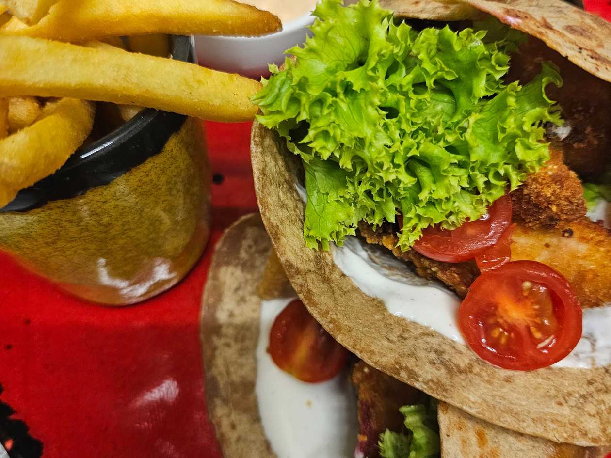 Twister wrap with chicken strips