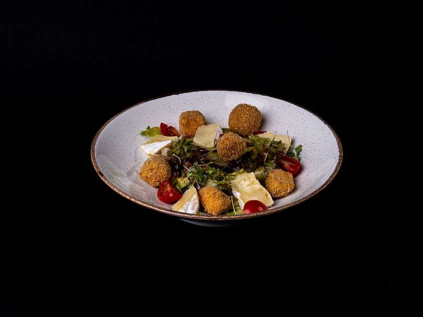 Salmon Panko Salad