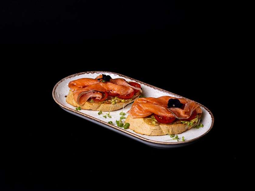 Bruschetta with salmon