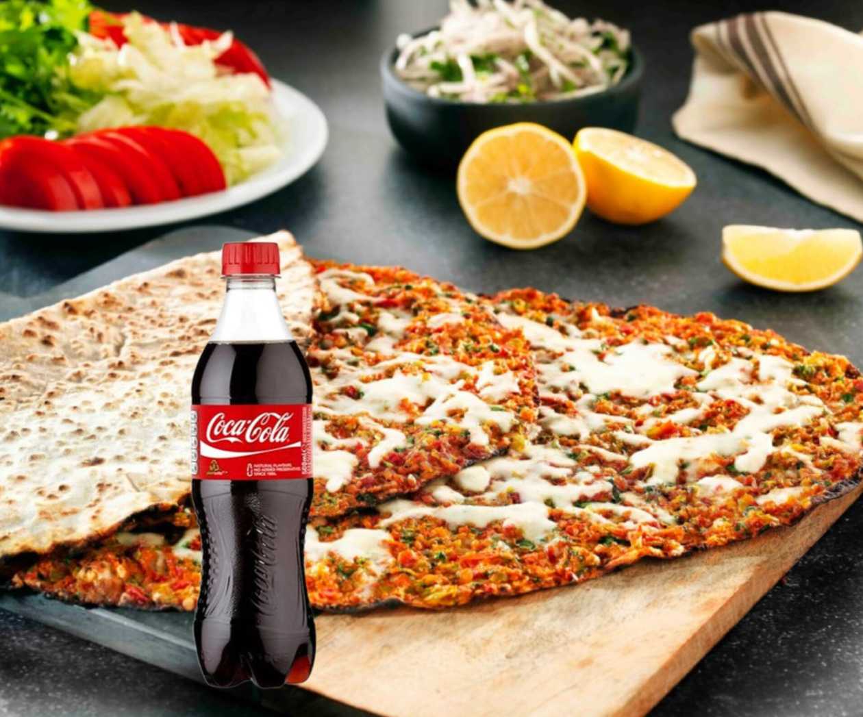 8 LAHMACUN PENDİRLİ Aile Seti ( 35 cm.)  + 1 Litre COLA