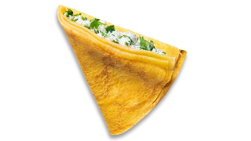 Crepe with cottage cheese and spinach