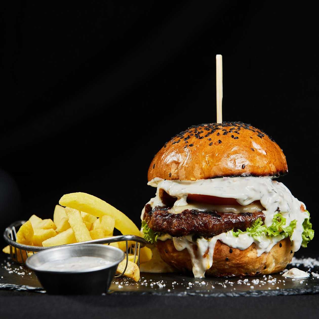 Burger de Cerb si Vită
