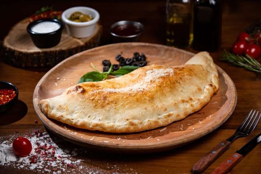 Pizza Calzone