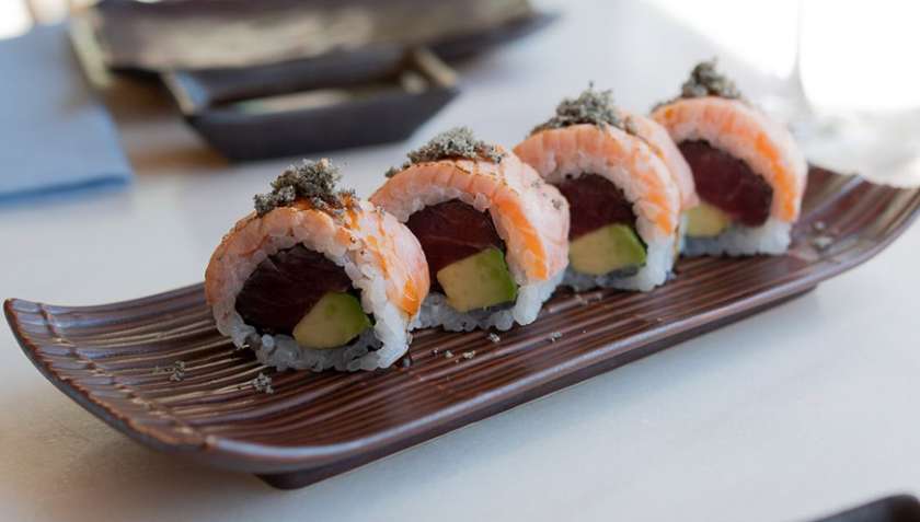 Uramaki Red Dragon