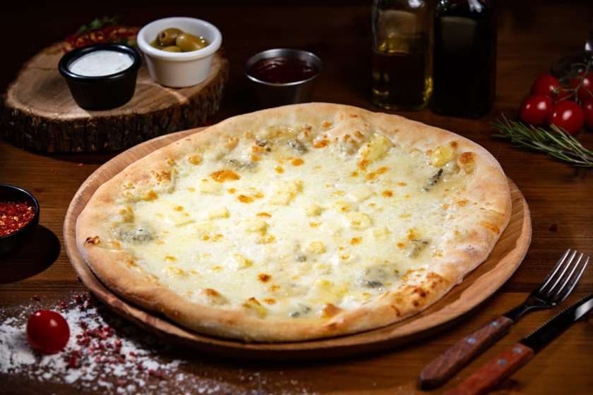 Pizza Quattro Formaggi