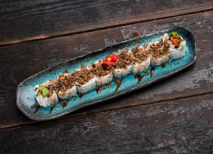 Crispy Salmon Roll