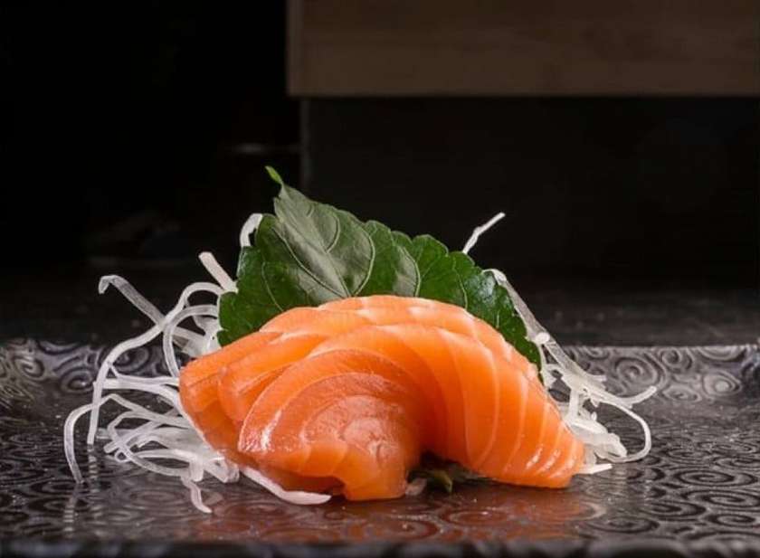 Sake Sashimi