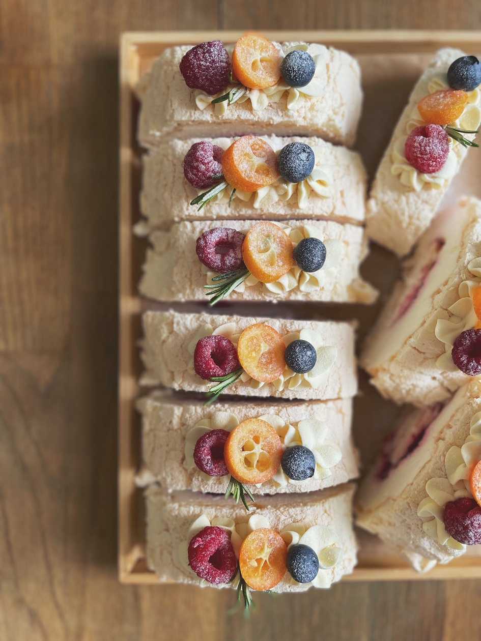 Meringue Roll