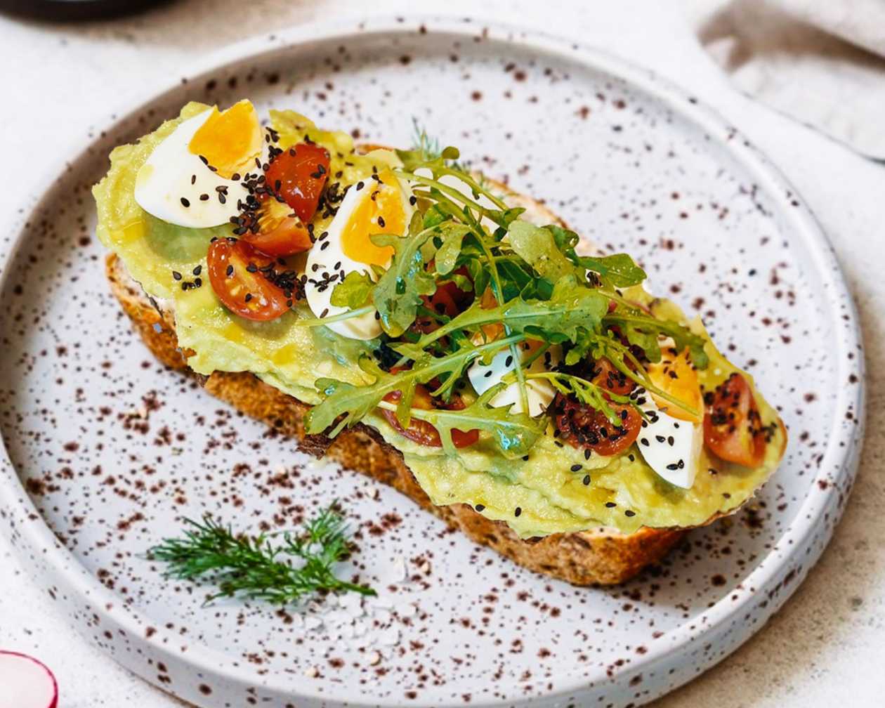 Avocado & eggs