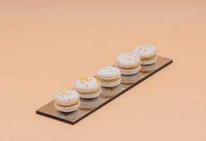 MACARONS WITH VANILLA AND HAZELNUTS
