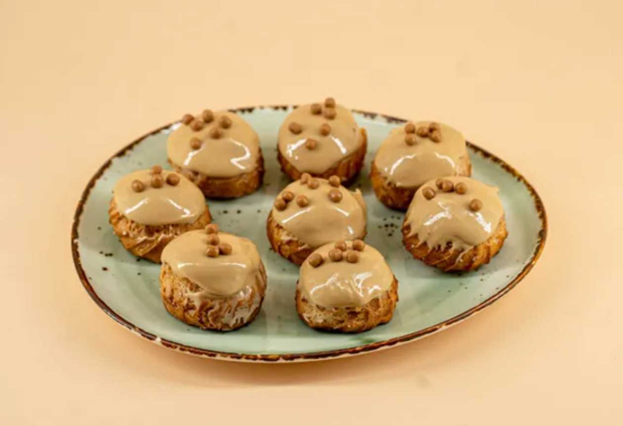 CHOUX CARAMEL