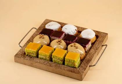 ASSORTED CAKES – INTENSE FLAVORS