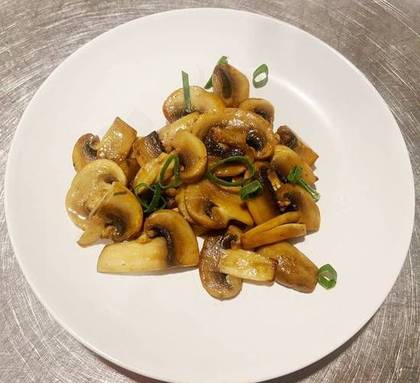 M113.Cogumelos Teppanyaki