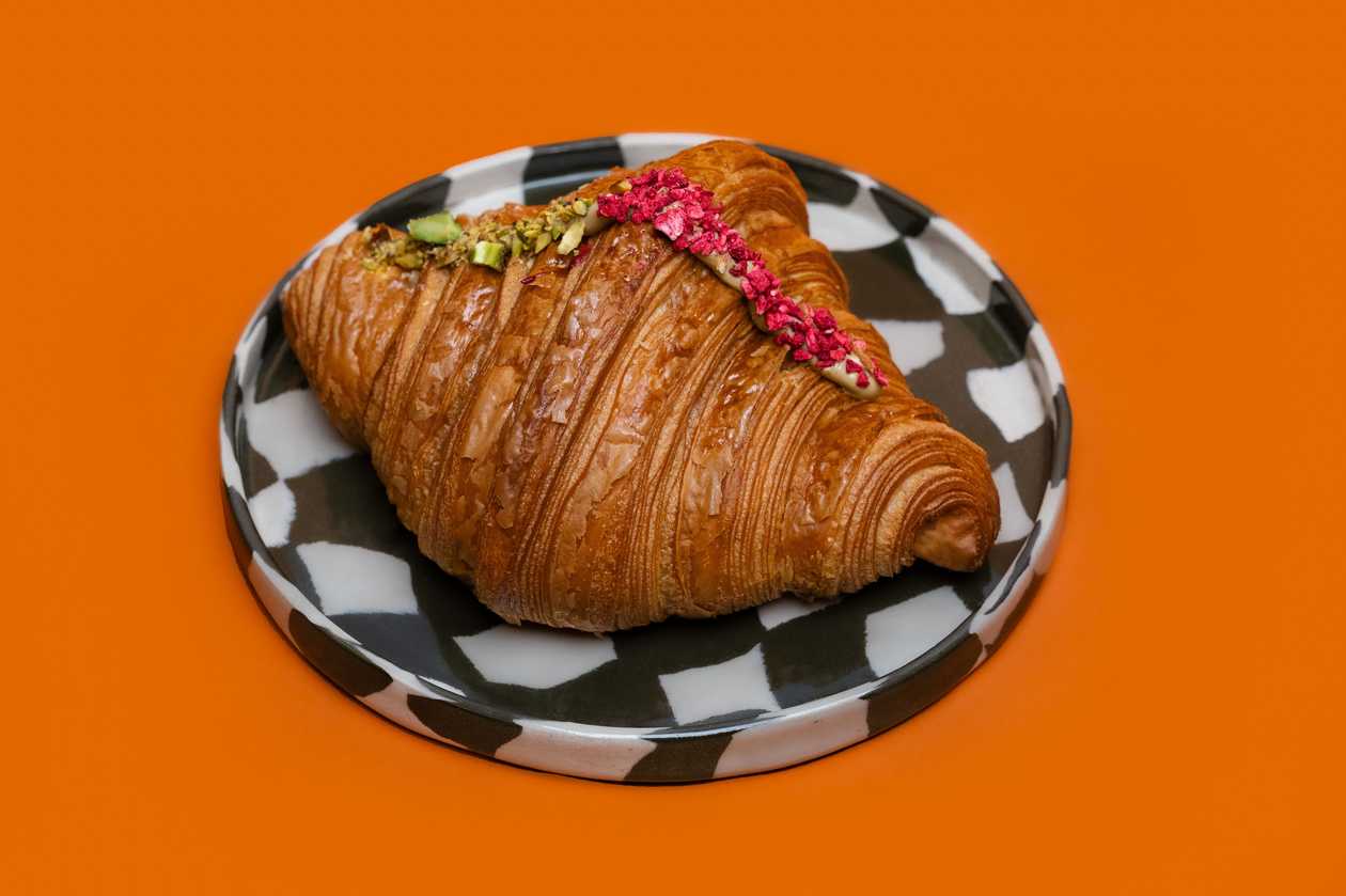 Pistachio & raspberry croissant