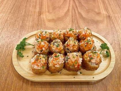 M37A.California Frito com Salmão Braseado