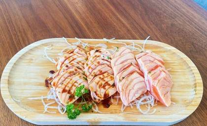 M22.Sashimi Misto Braseado 20pçs